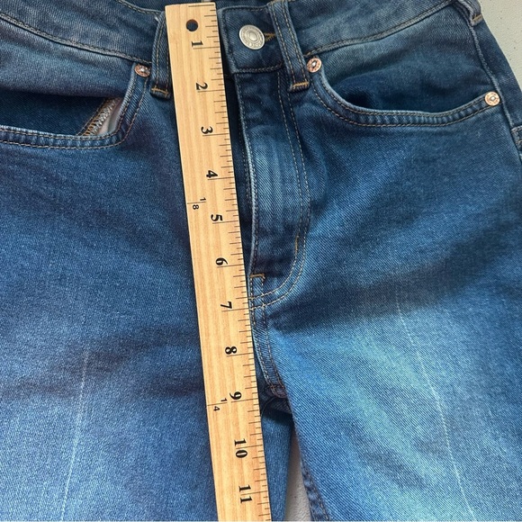 WeThe FreeSomewhere OverTheRainbowflare jeans blue wash with a rainbow accent - Picture 13 of 14